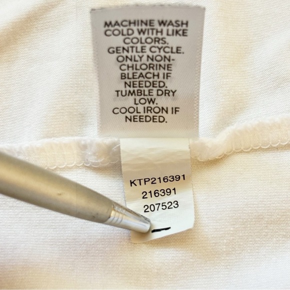 J. Jill Luxe Supima White Short Sleeve Tee Size Medium - Picture 7 of 8